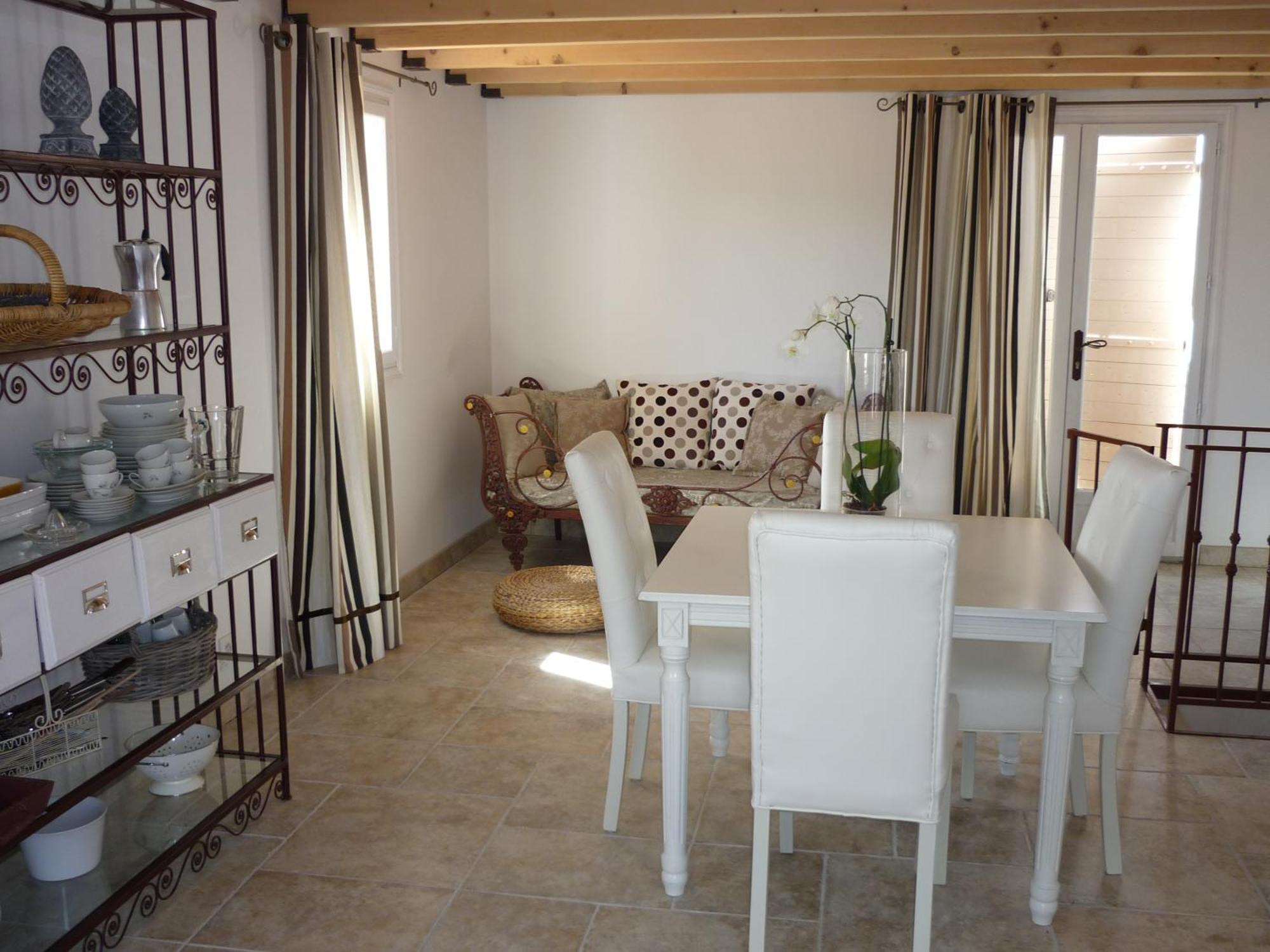 La Fontaine Des Noyers Villa Saint-Saturnin-lès-Apt Oda fotoğraf